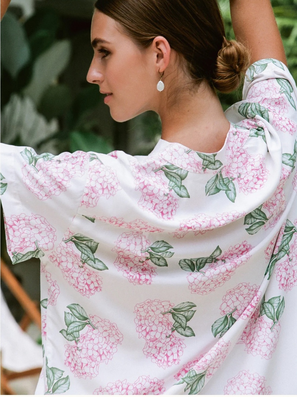 Piyama White & Pink Floral Hydrangea Short Pajama Set - Picture 5 of 16